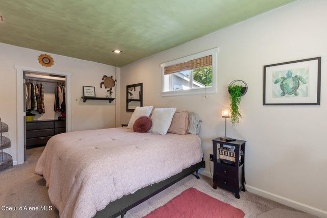 3204 N 8TH ST, Coeur D'alene, ID 83815