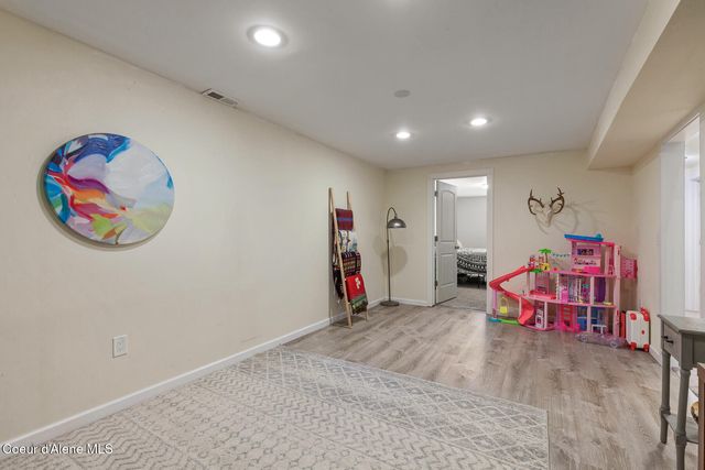 3204 N 8TH ST, Coeur D'alene, ID 83815