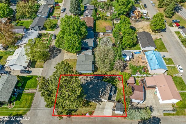 3204 N 8TH ST, Coeur D'alene, ID 83815