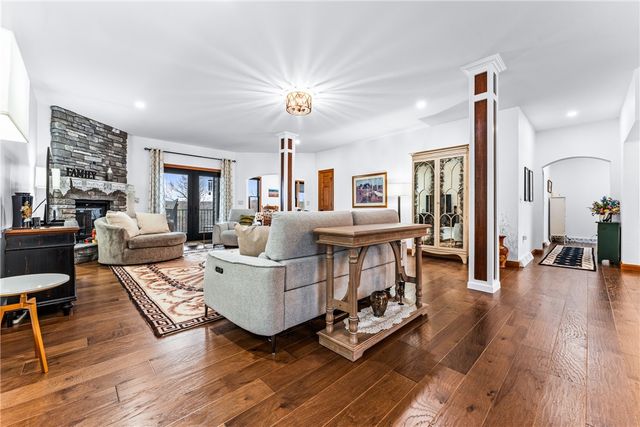 365 S Penn Road, Sandycreek Twp, PA 16323