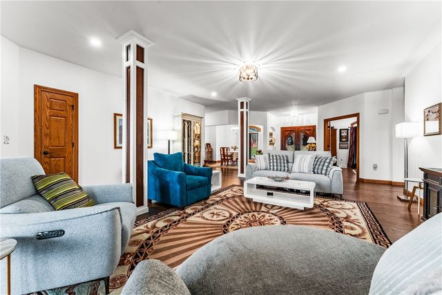 365 S Penn Road, Sandycreek Twp, PA 16323