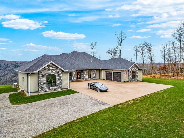 365 S Penn Road, Sandycreek Twp, PA 16323