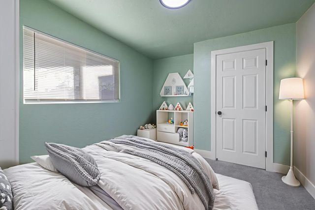 4722 E Florence Avenue, Fresno, CA 93725