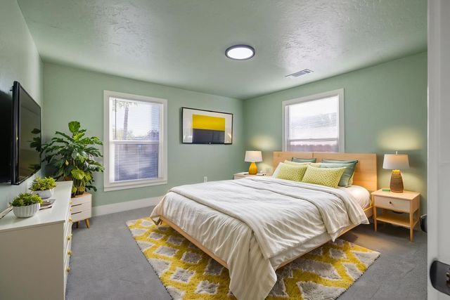 4722 E Florence Avenue, Fresno, CA 93725