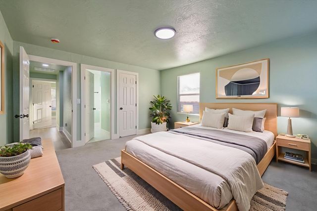 4722 E Florence Avenue, Fresno, CA 93725