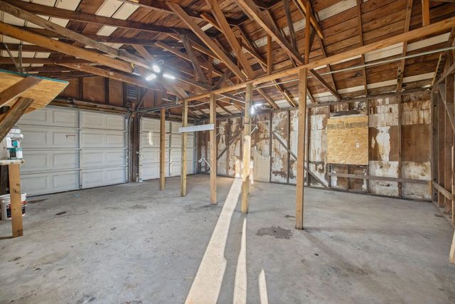 4722 E Florence Avenue, Fresno, CA 93725