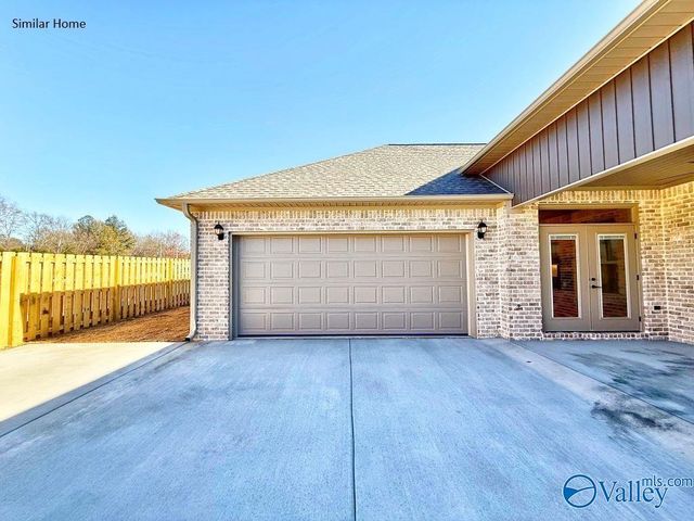 26399 Old Town Drive, Athens, AL 35613