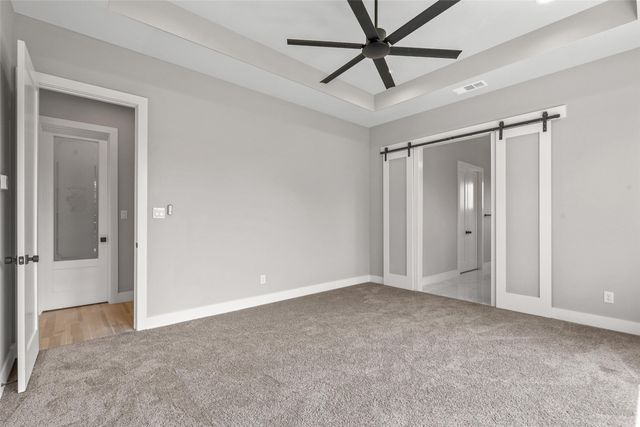 1064 Glenoaks Drive, Weatherford, TX 76088