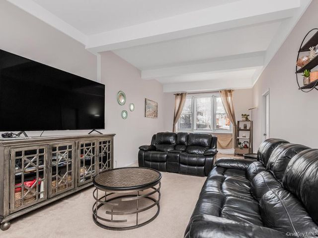 245 Rumsey Road 20, Yonkers, NY 10701