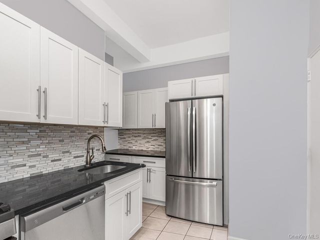 245 Rumsey Road 20, Yonkers, NY 10701