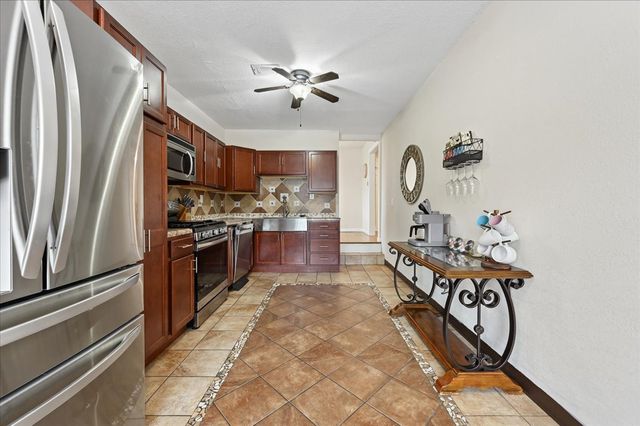13 W 4th Street, Bixby, OK 74008