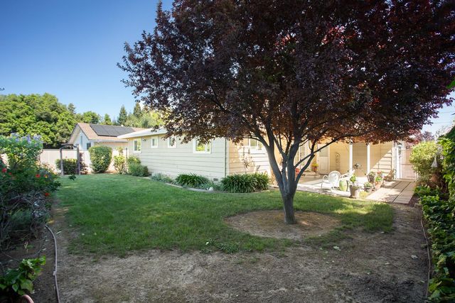 1270 Maple Ave, Yuba City, CA 95991