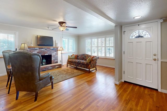 1270 Maple Ave, Yuba City, CA 95991