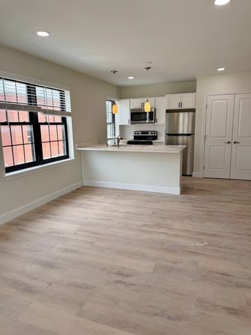 455 Massachusetts Ave 211, Arlington, MA 02474