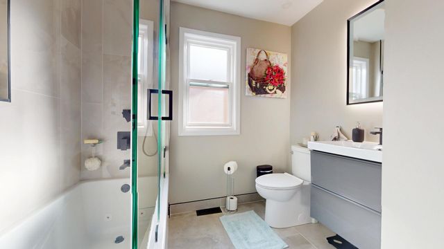 8206 Keeler Avenue, Skokie, IL 60076