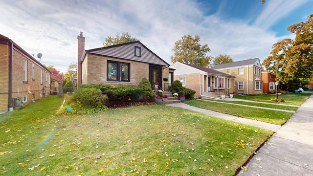 8206 Keeler Avenue, Skokie, IL 60076