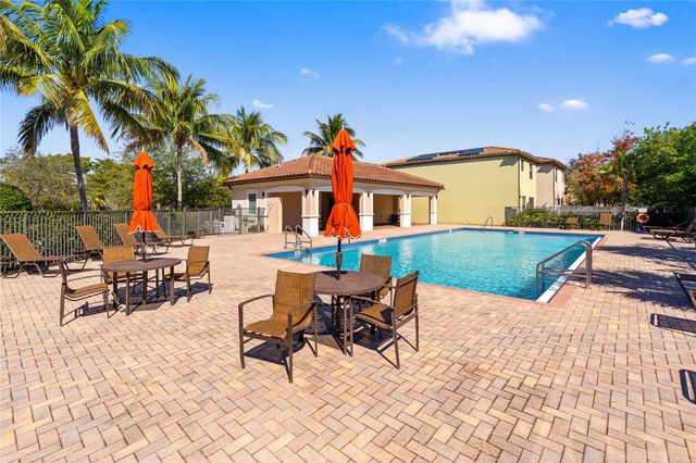 5701 NW 47th Avenue, Tamarac, FL 33319