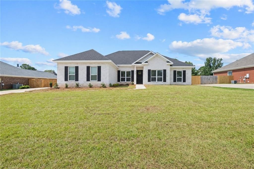 8284 Amanda Lane, Irvington, AL 36544