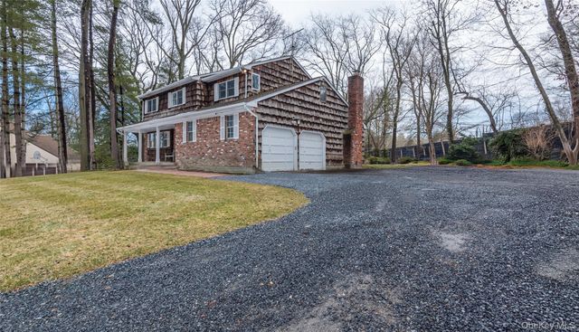 1 Pine Hill Terrace, Old Brookville, NY 11545