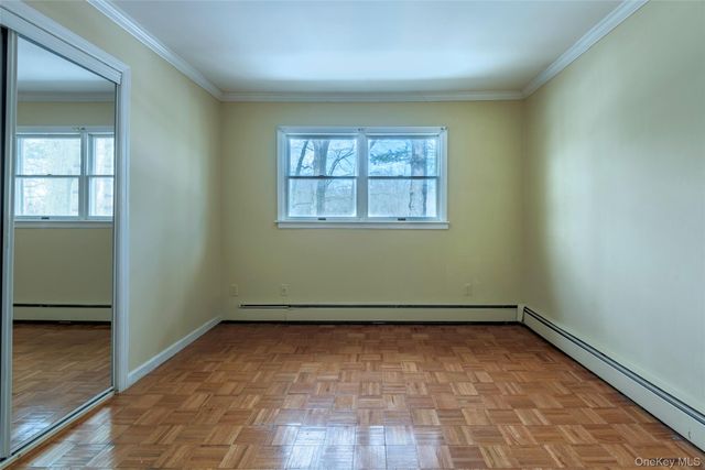 1 Pine Hill Terrace, Old Brookville, NY 11545