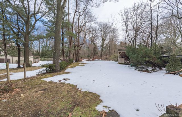 1 Pine Hill Terrace, Old Brookville, NY 11545