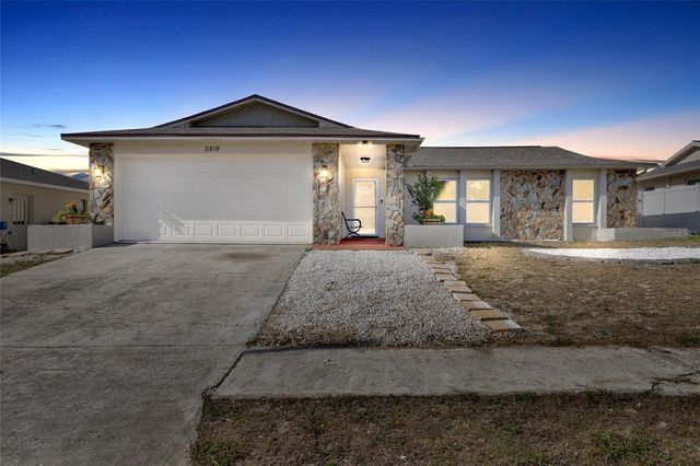 8819 WOODMONT LANE, Port Richey, FL 34668