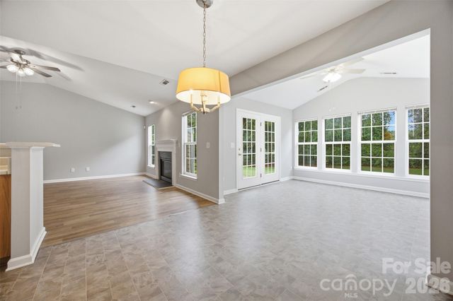325 Dutchmans Meadow Drive, Mount Holly, NC 28120