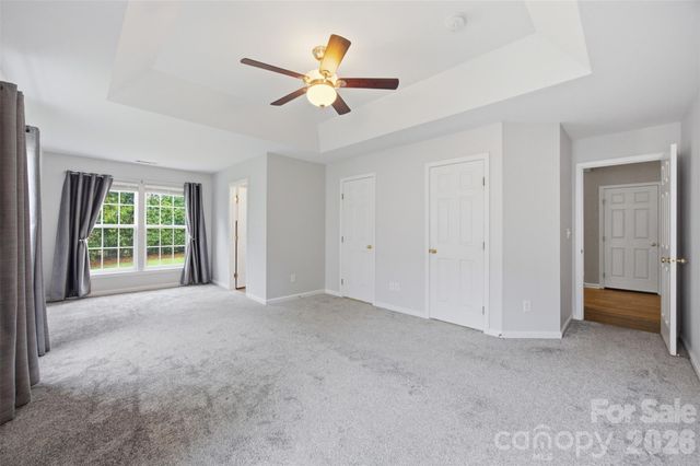 325 Dutchmans Meadow Drive, Mount Holly, NC 28120