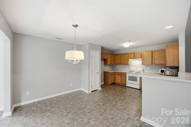 325 Dutchmans Meadow Drive, Mount Holly, NC 28120