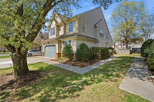 2003 Augusta CT, Suffolk, VA 23435