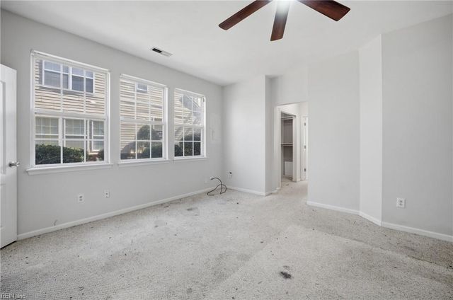 2003 Augusta CT, Suffolk, VA 23435