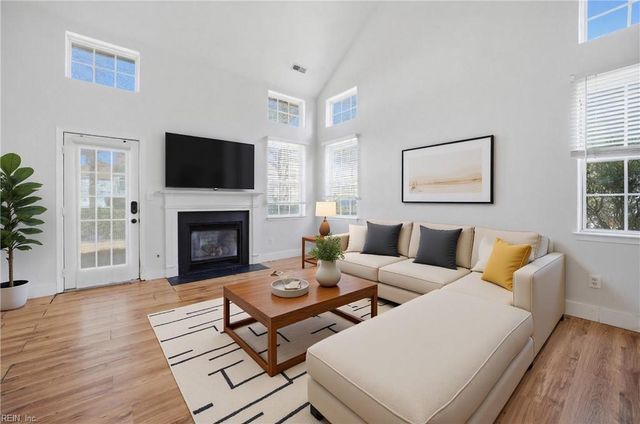 2003 Augusta CT, Suffolk, VA 23435