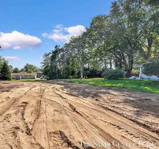 1030 Arlington Avenue, Grand Haven, MI 49417