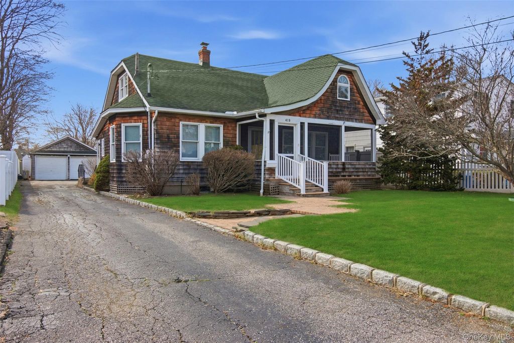 415 4th Street, East Northport, NY 11731