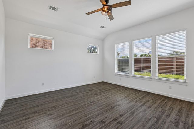 317 Independence DR, Kyle, TX 78640