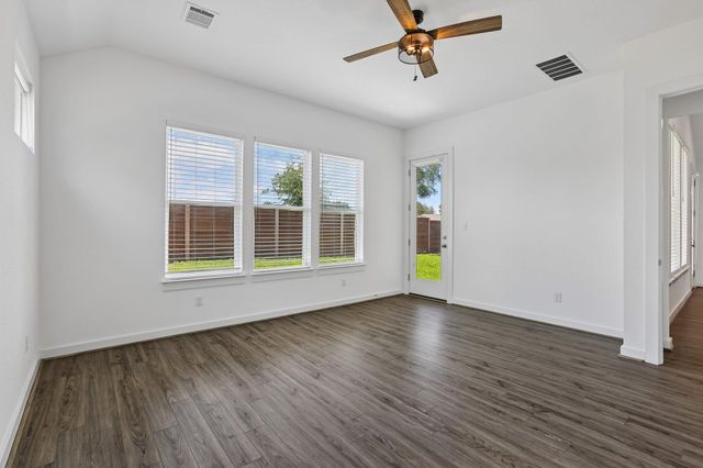 317 Independence DR, Kyle, TX 78640
