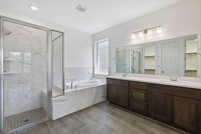 317 Independence DR, Kyle, TX 78640