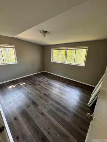 27 ardmore, Little Rock, AR 72209