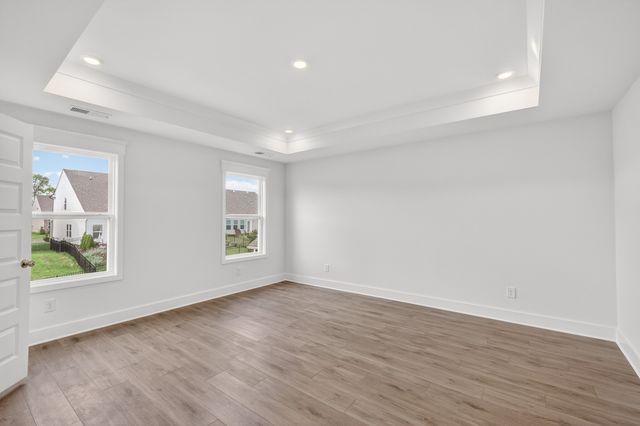 241 Hampshire Way, White House, TN 37188