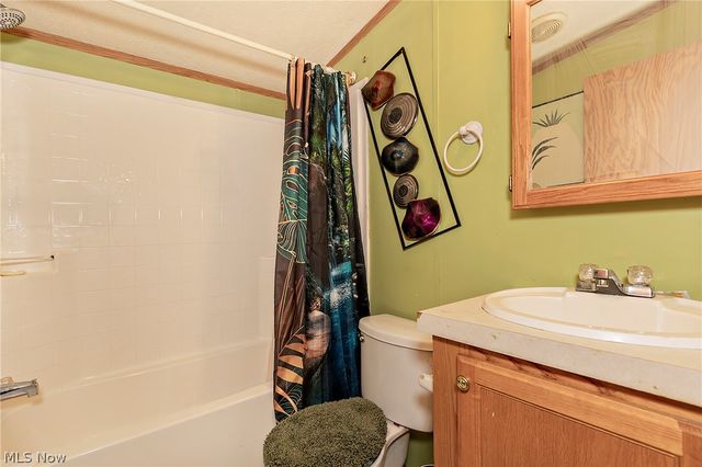 6610 Lear Nagle Road 33, North Ridgeville, OH 44039