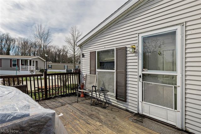 6610 Lear Nagle Road 33, North Ridgeville, OH 44039