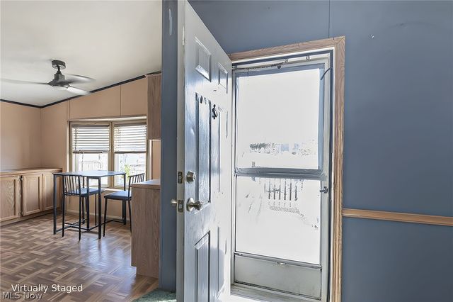 6610 Lear Nagle Road 33, North Ridgeville, OH 44039