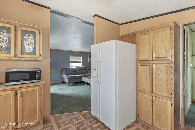 6610 Lear Nagle Road 33, North Ridgeville, OH 44039