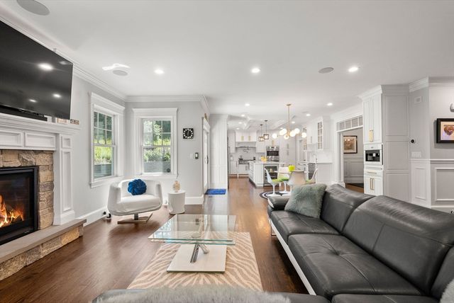 52 Goodmans Hill Rd, Sudbury, MA 01776