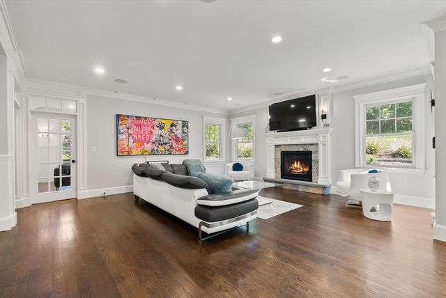 52 Goodmans Hill Rd, Sudbury, MA 01776