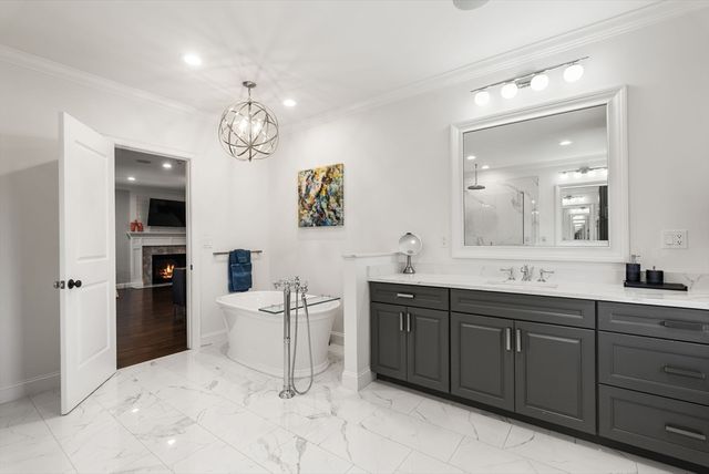 52 Goodmans Hill Rd, Sudbury, MA 01776