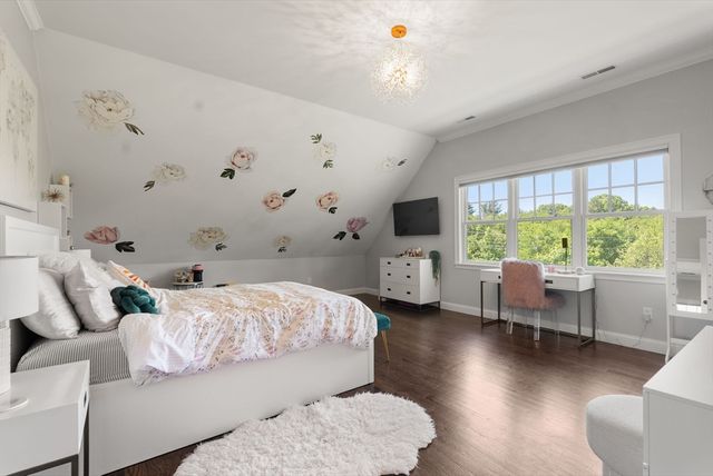 52 Goodmans Hill Rd, Sudbury, MA 01776