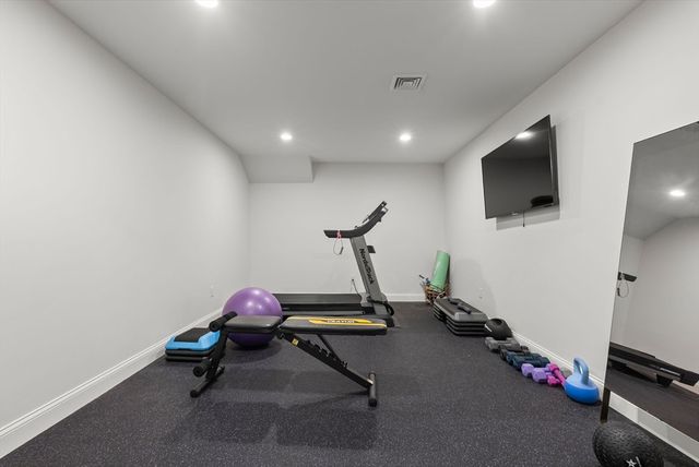 52 Goodmans Hill Rd, Sudbury, MA 01776