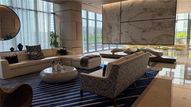 45 SW 9th Street 1106, Miami, FL 33130