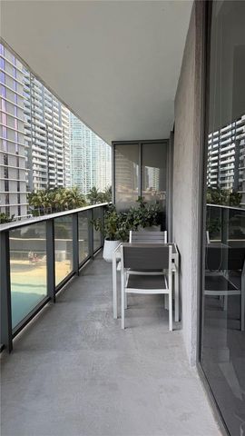 45 SW 9th Street 1106, Miami, FL 33130